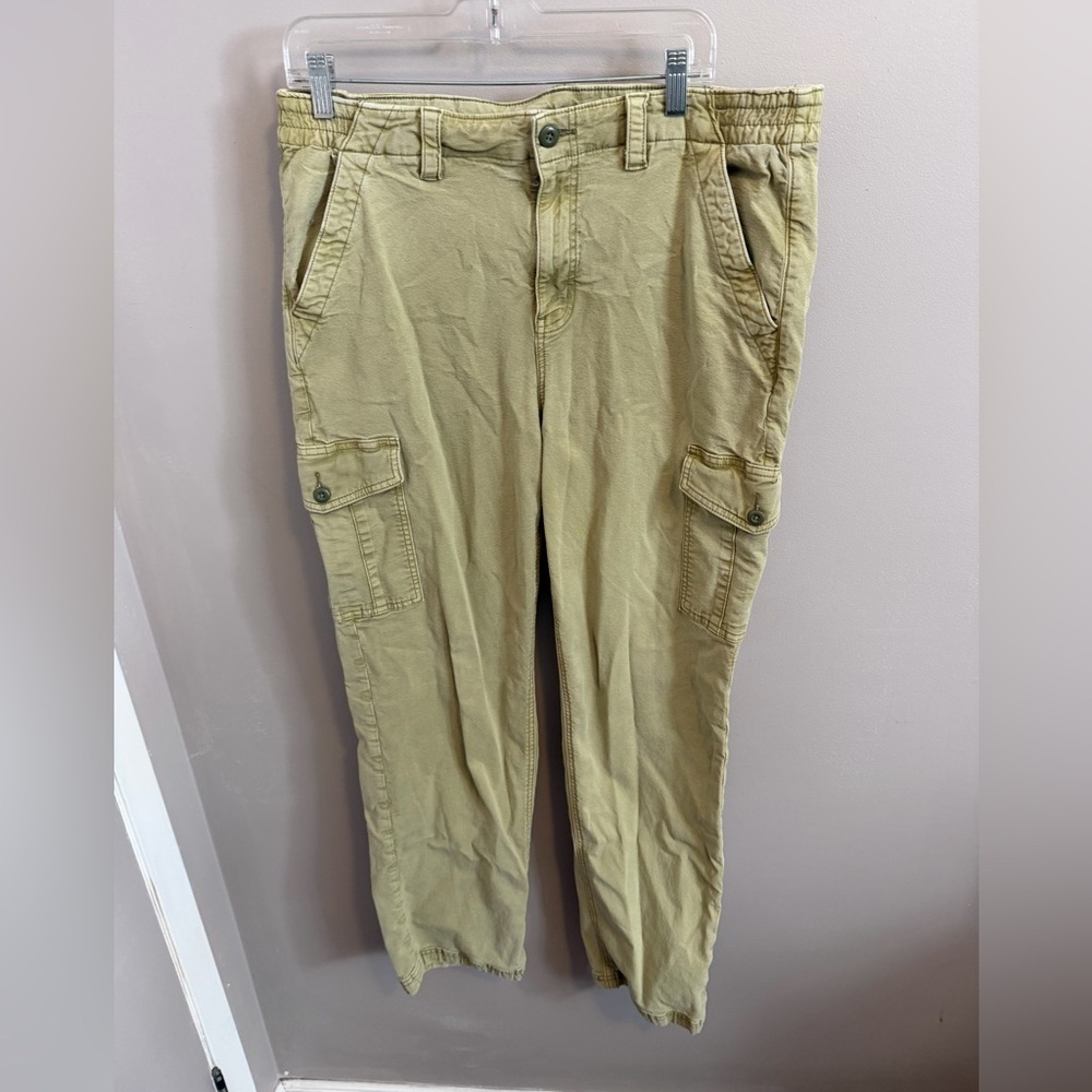 American eagle cargo utility pants chartreuse pants  pockets wait has elastic 16